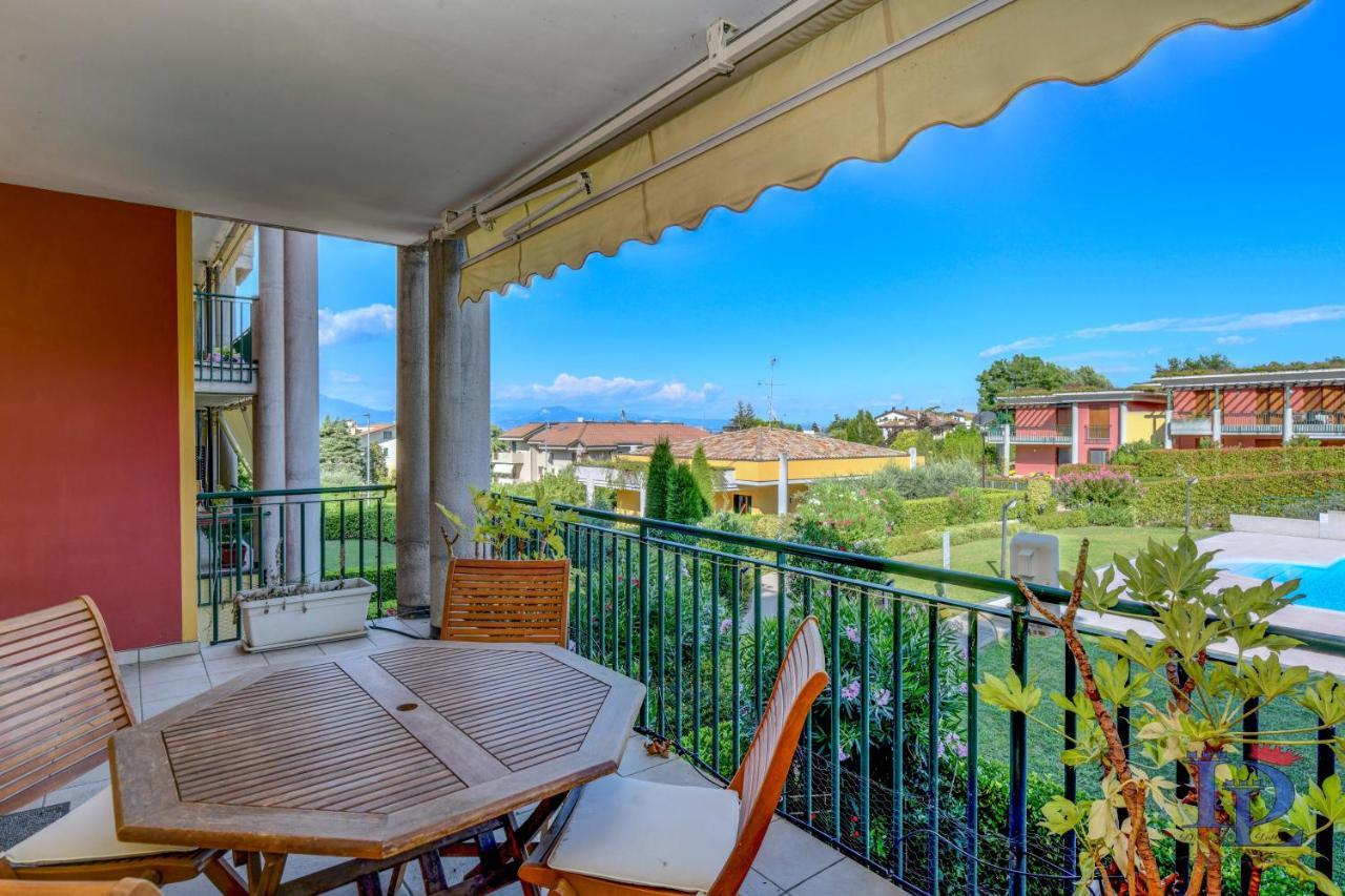 Desenzanoloft Official Partner Marriott Homes & Villas -Butterfly And 5 Pools Family Apartment Desenzano del Garda Exterior photo